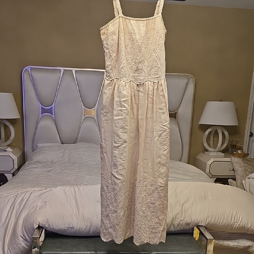 Elie Tahari Ivory Lace Maxi Dress